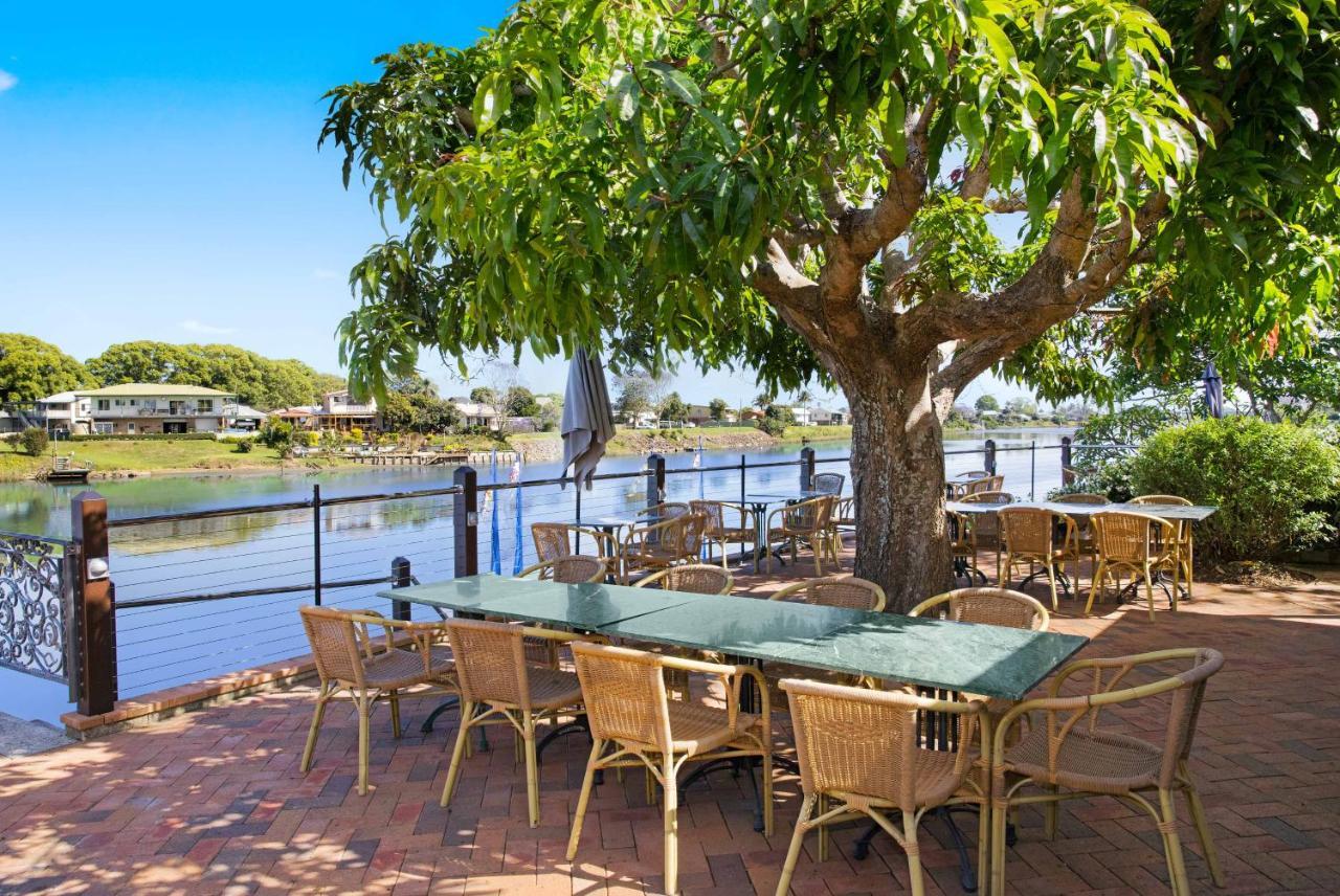 The Old Bank Gladstone Licensed Restaurant & Boutique Accommodation Hat Head Bagian luar foto