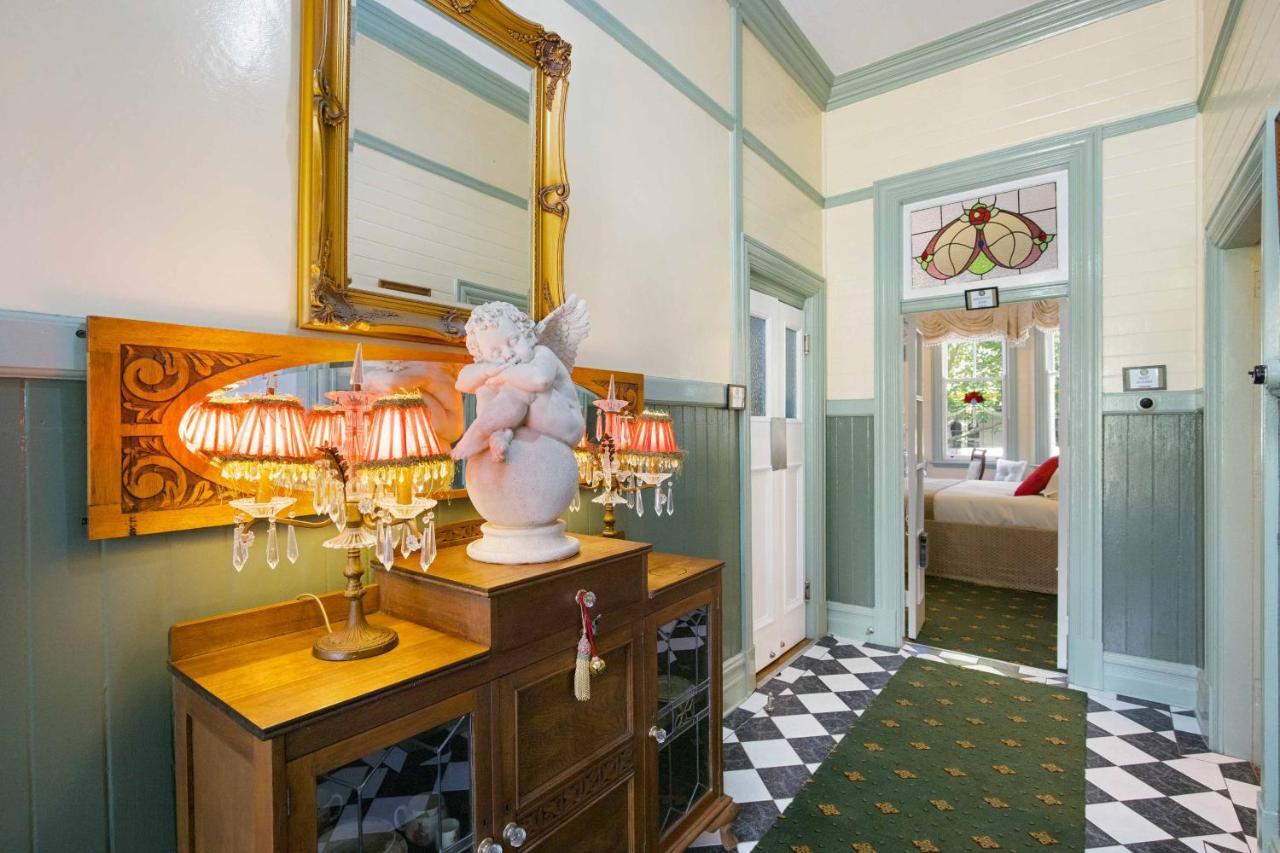 The Old Bank Gladstone Licensed Restaurant & Boutique Accommodation Hat Head Bagian luar foto