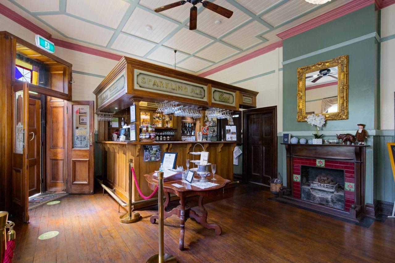 The Old Bank Gladstone Licensed Restaurant & Boutique Accommodation Hat Head Bagian luar foto