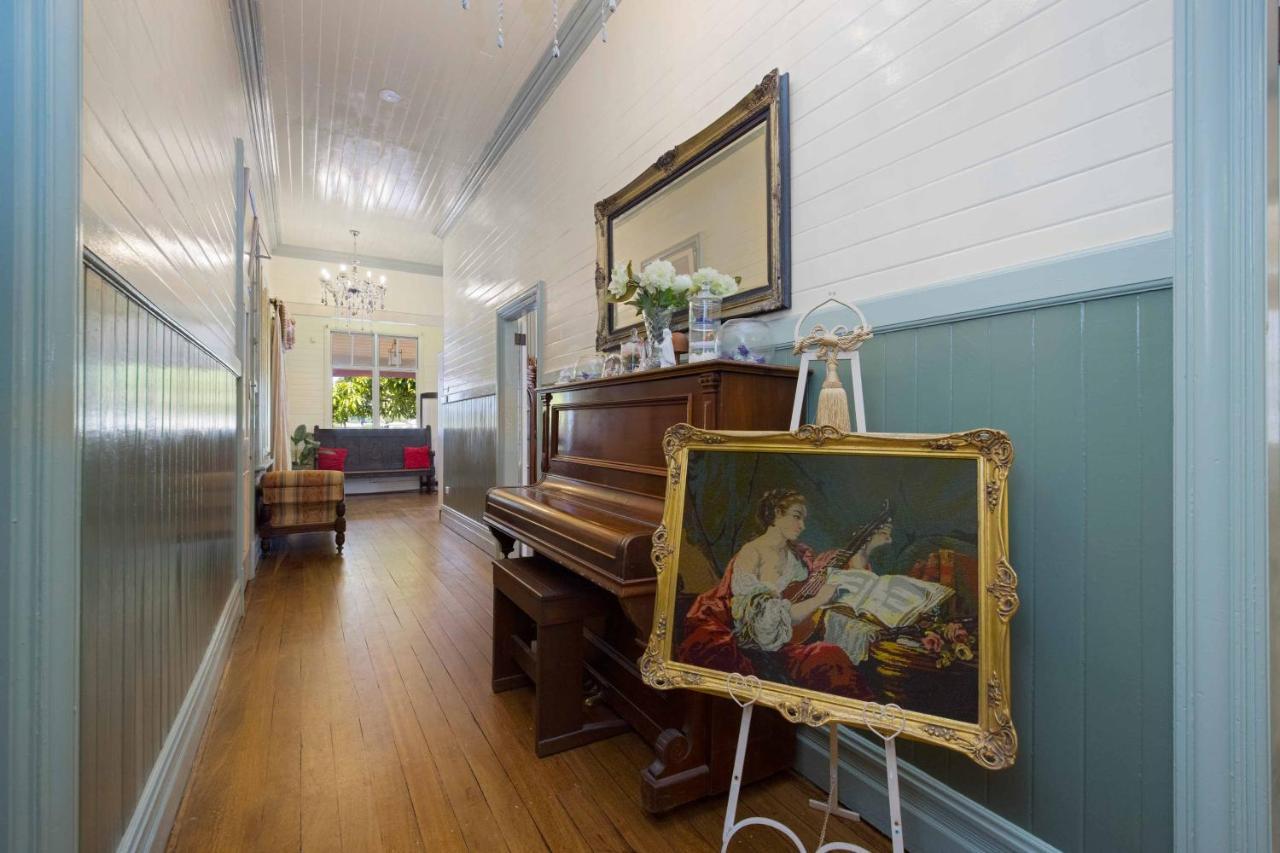 The Old Bank Gladstone Licensed Restaurant & Boutique Accommodation Hat Head Bagian luar foto
